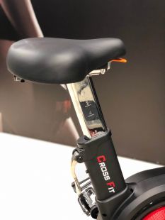Профессиональный аэробайк UltraGym UG-AB005
