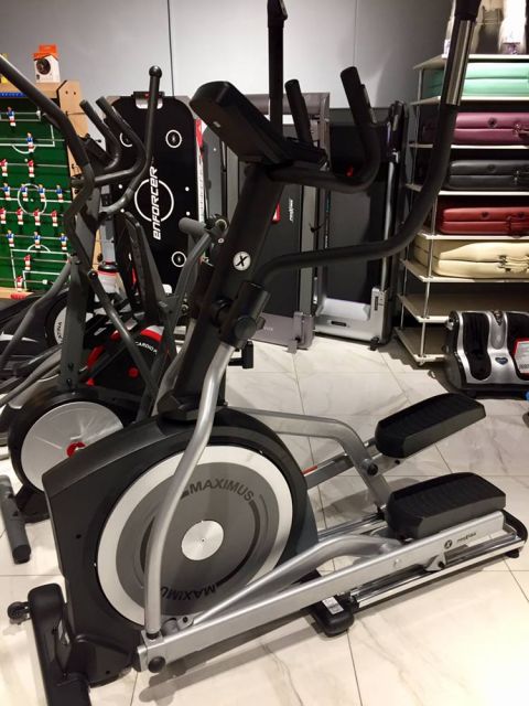 Эллиптический тренажер Proxima Maximus iPRO