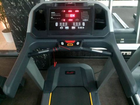 Беговая дорожка AeroFIT X4-T LED