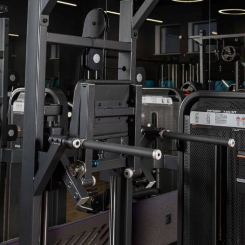 Тренажер турник - брусья DHZ Fitness с противовесом. 